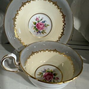 Aynsley china teacup set